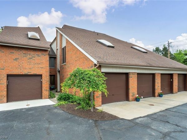 4705 Mayfield Road , Unit B, South Euclid, OH 44121