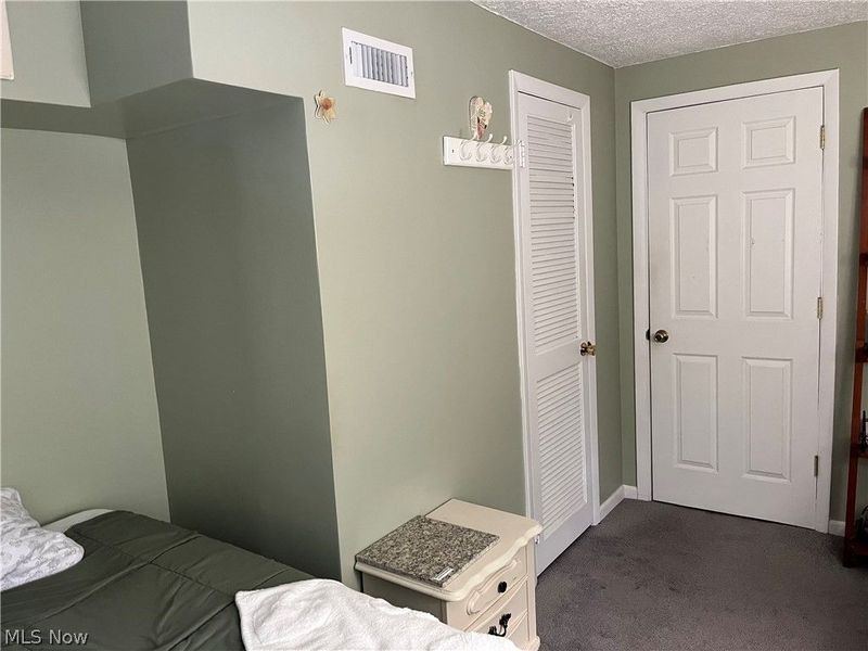 25540 Chatworth Drive, Euclid, OH 44117 Photo 24