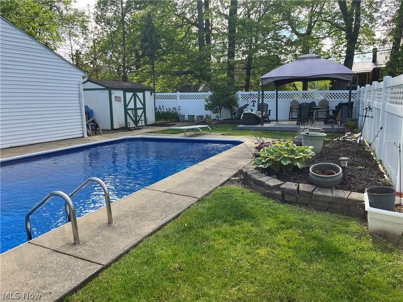 25540 Chatworth Drive, Euclid, OH 44117 Photo 6