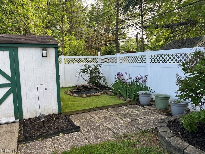 25540 Chatworth Drive, Euclid, OH 44117 Photo 9