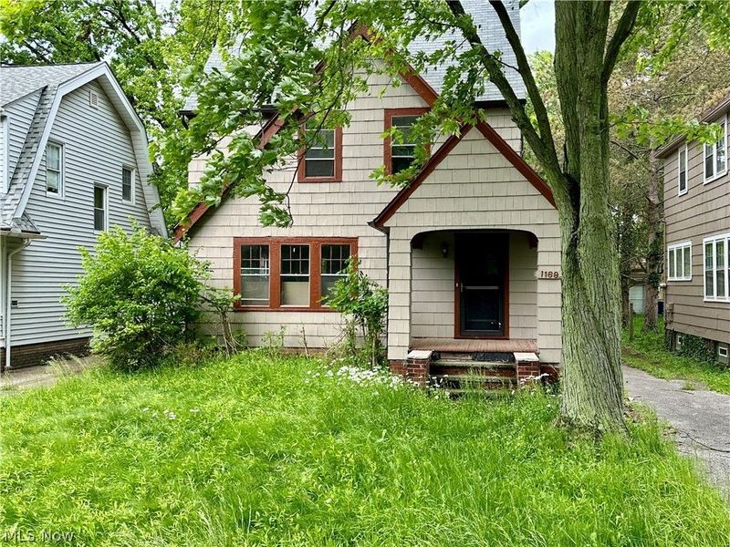 1169 Erieview Road, Cleveland Heights, OH 44121 Photo 3