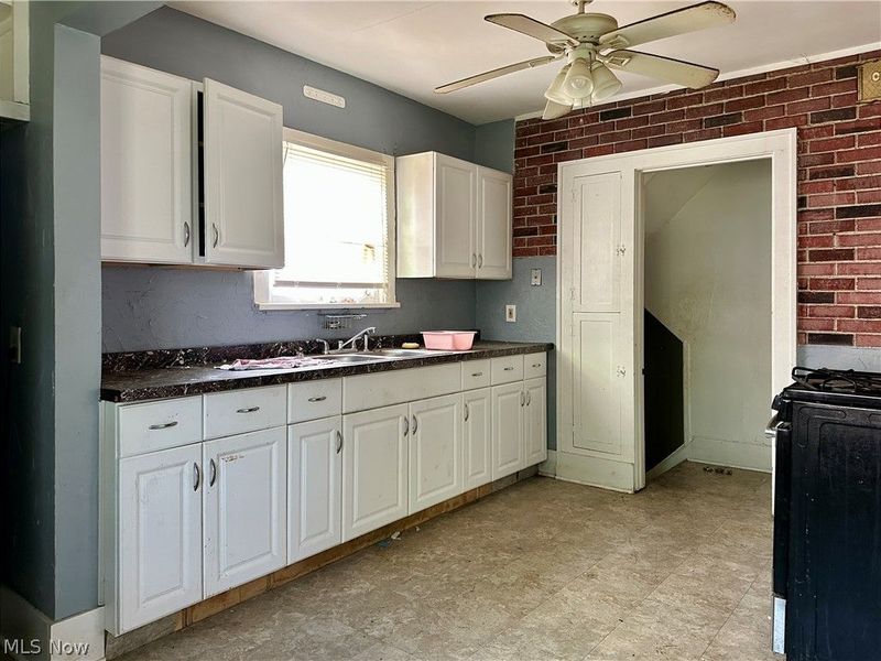 1171 Erieview Road, Cleveland Heights, OH 44121 Photo 10