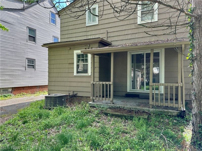 1171 Erieview Road, Cleveland Heights, OH 44121 Photo 4