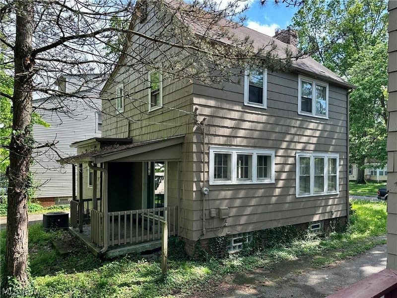 1171 Erieview Road, Cleveland Heights, OH 44121 Photo 5
