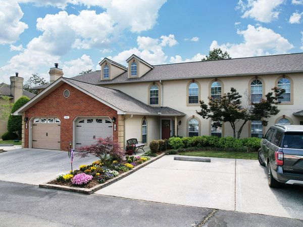 1705 White Oak Lane, Dalton, GA 30721