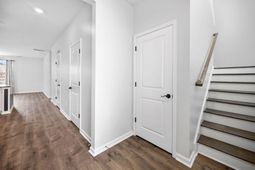 149 Airy Drive photo 4