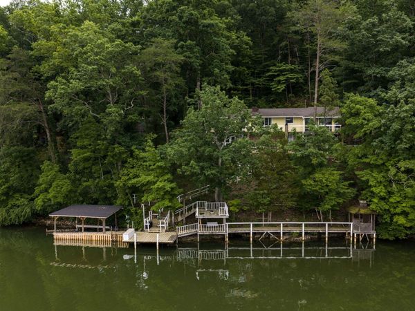 11642 Holly Circle, Soddy Daisy, TN 37379