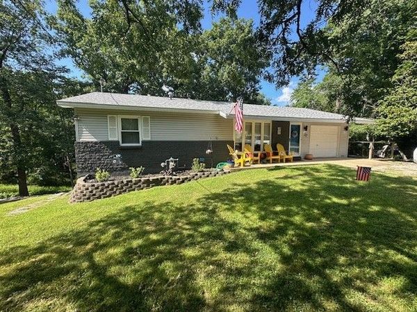 23 E Mountain Drive, Eureka Springs, AR 72632