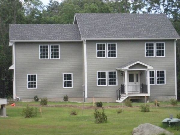 1 Allen Lane, Durham, NH 03824