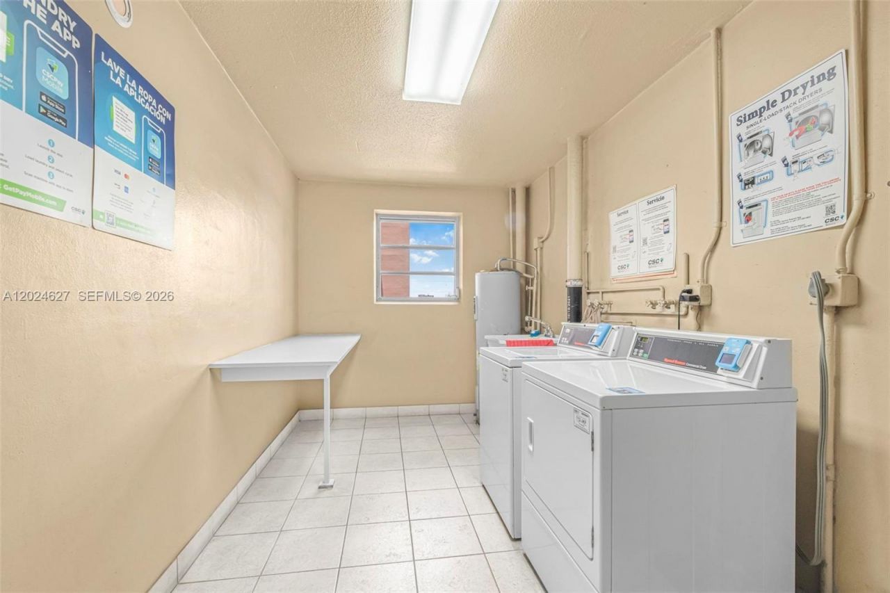 500 NE 12th Ave , Unit 407, Hallandale Beach, FL 33009 Photo