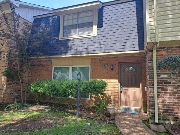 9803 Smitherman Drive, Shreveport, LA 71115