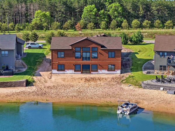 W5772 Island View Drive, New Lisbon, WI 53950