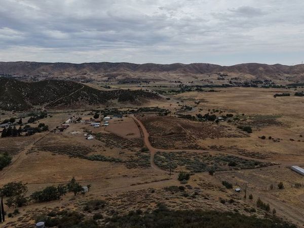 Leona Valley, CA 93551