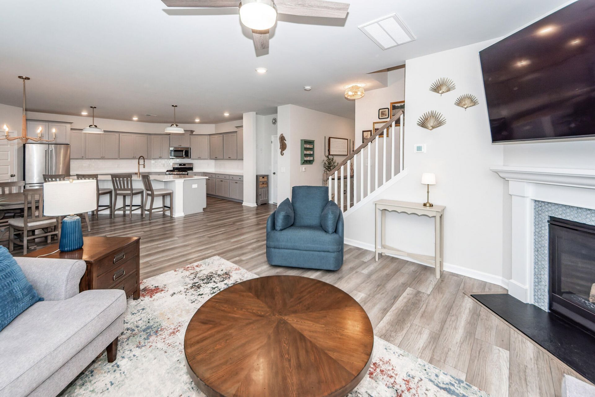 472 Richfield Way Photo 20