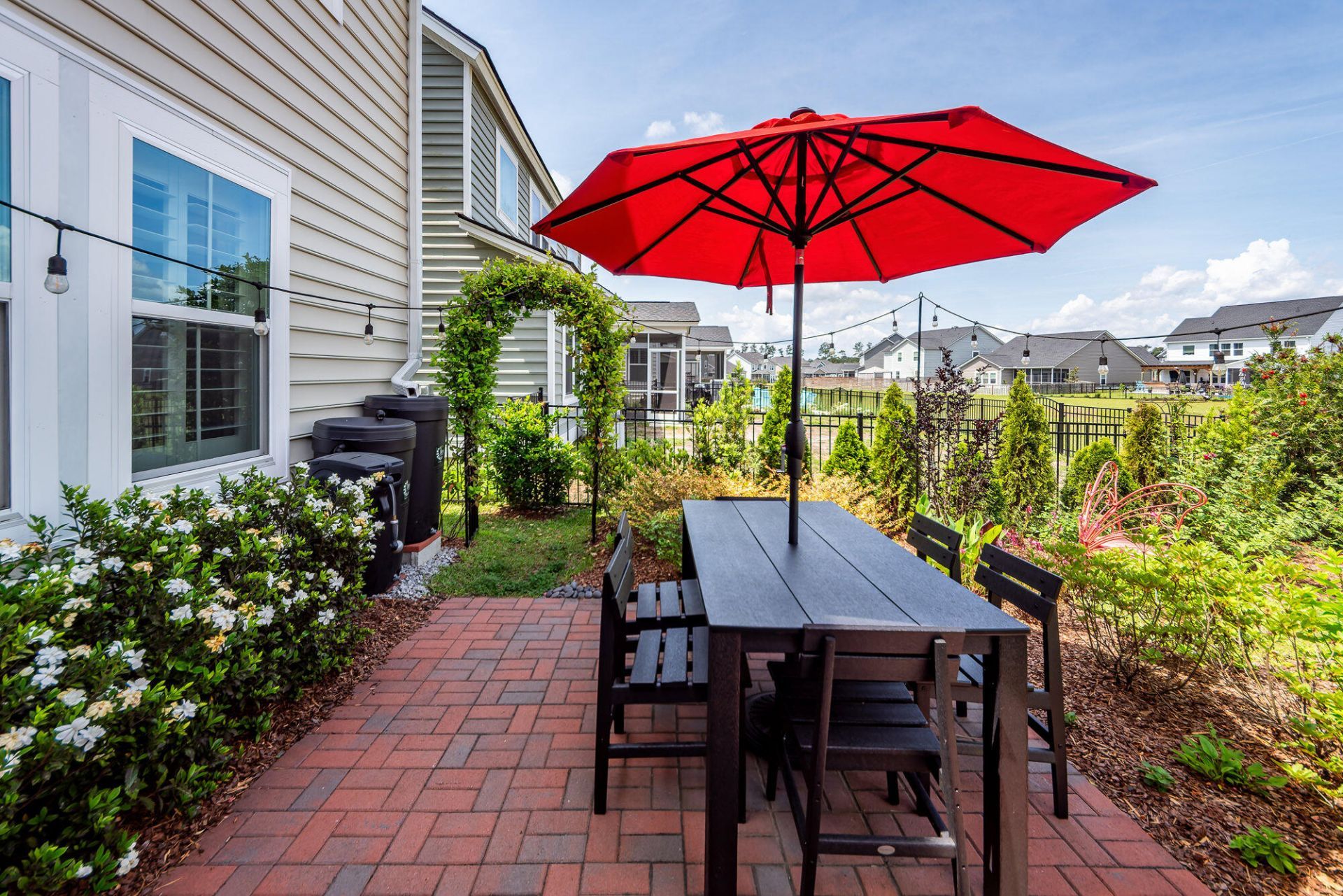 472 Richfield Way Photo 31
