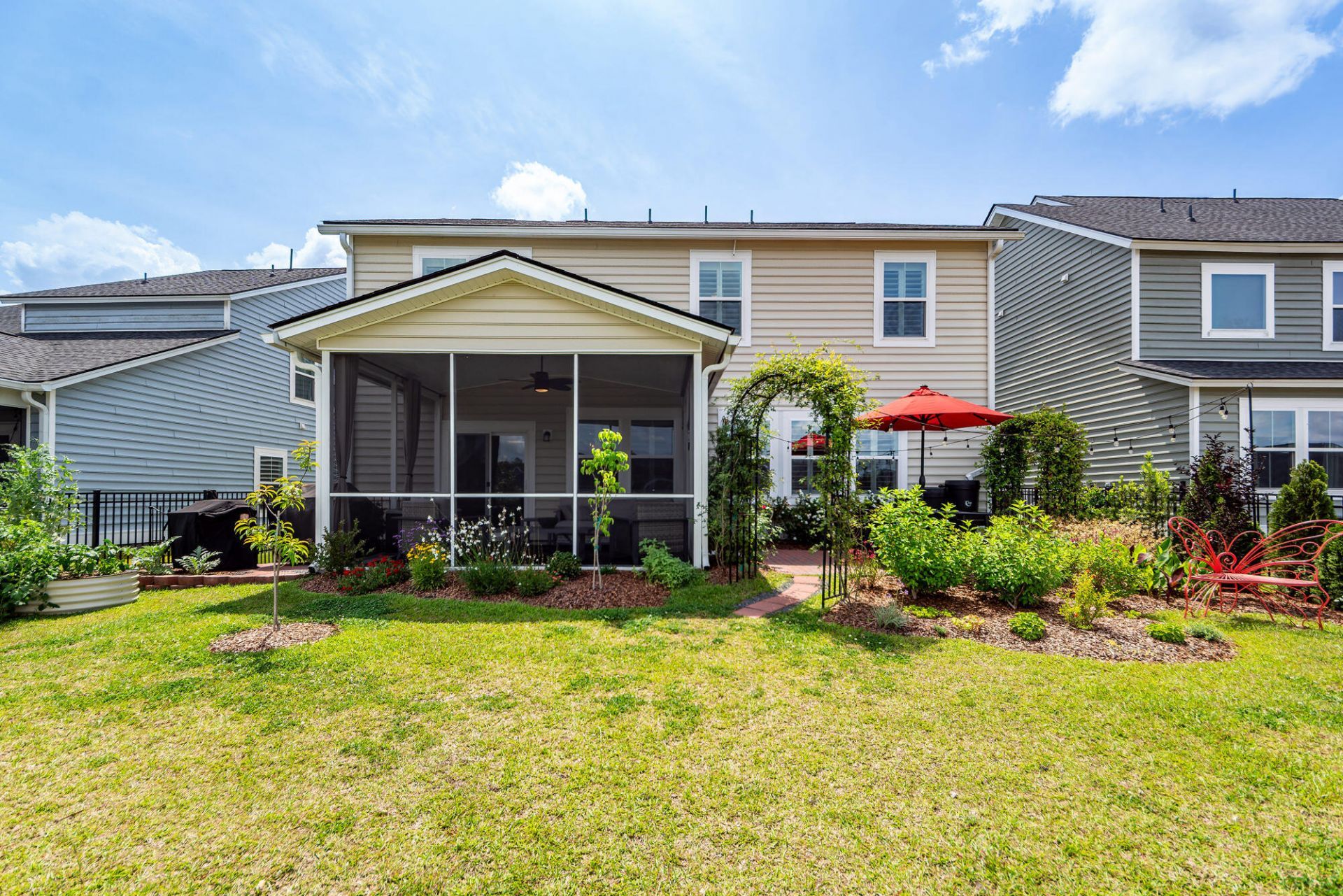 472 Richfield Way Photo 40