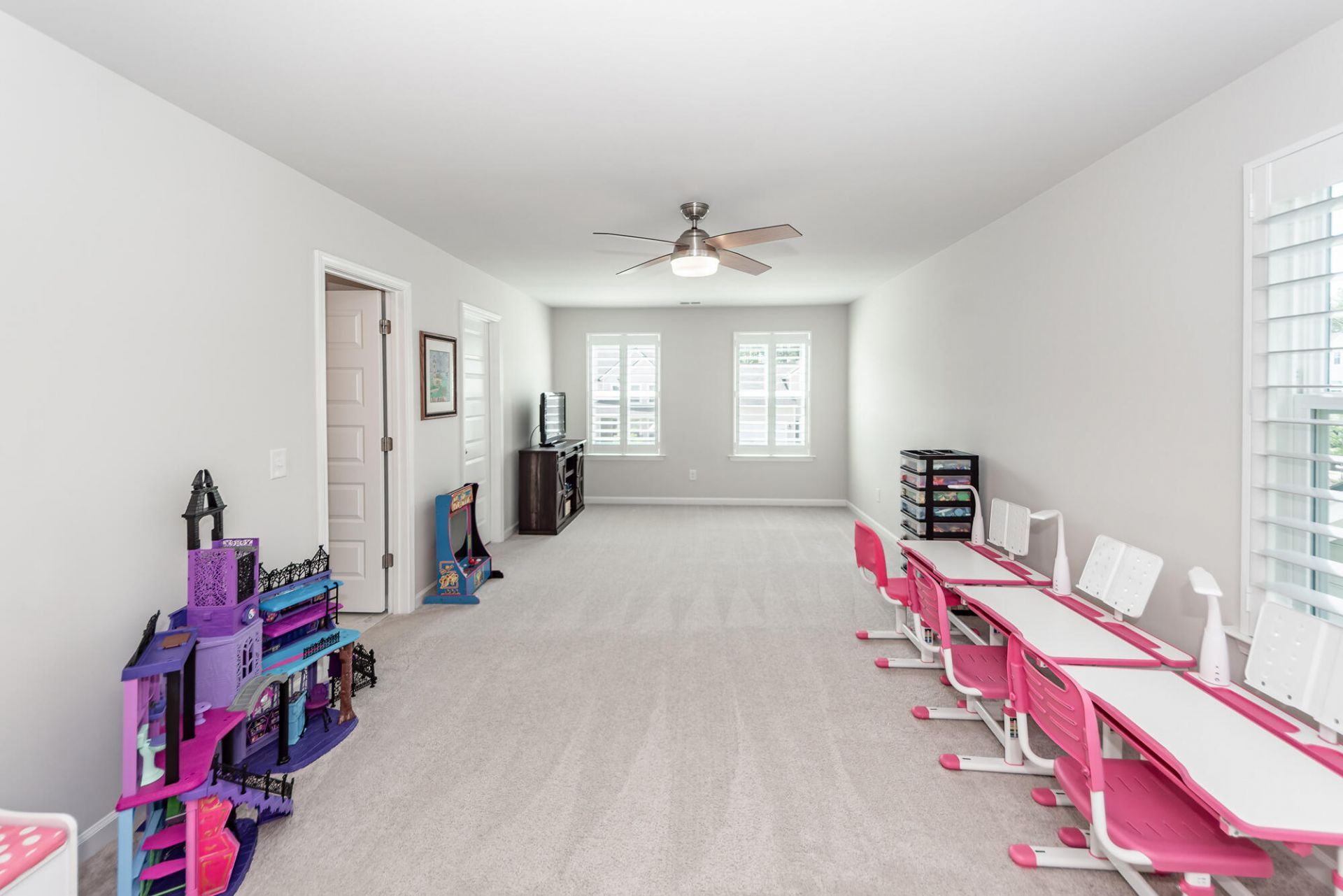 472 Richfield Way Photo 45