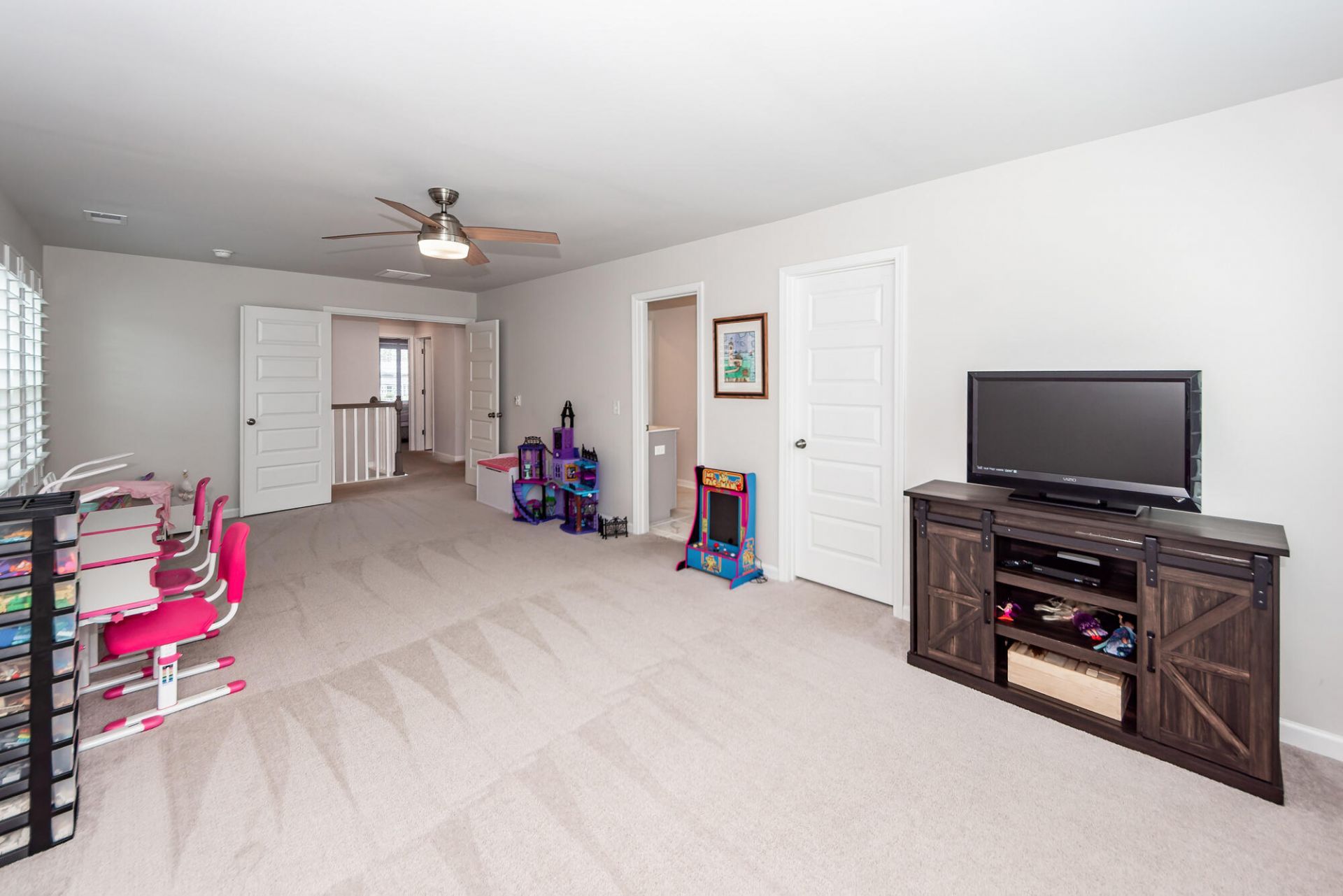 472 Richfield Way Photo 46