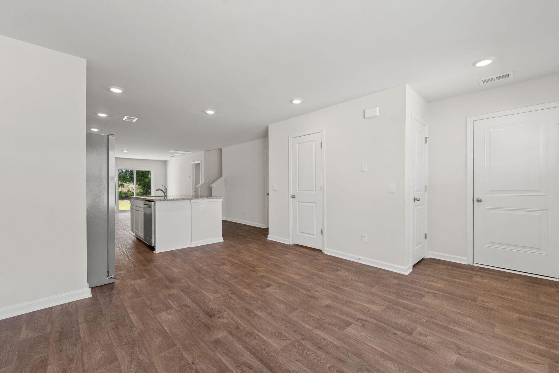 114 Haventree Court Photo 13