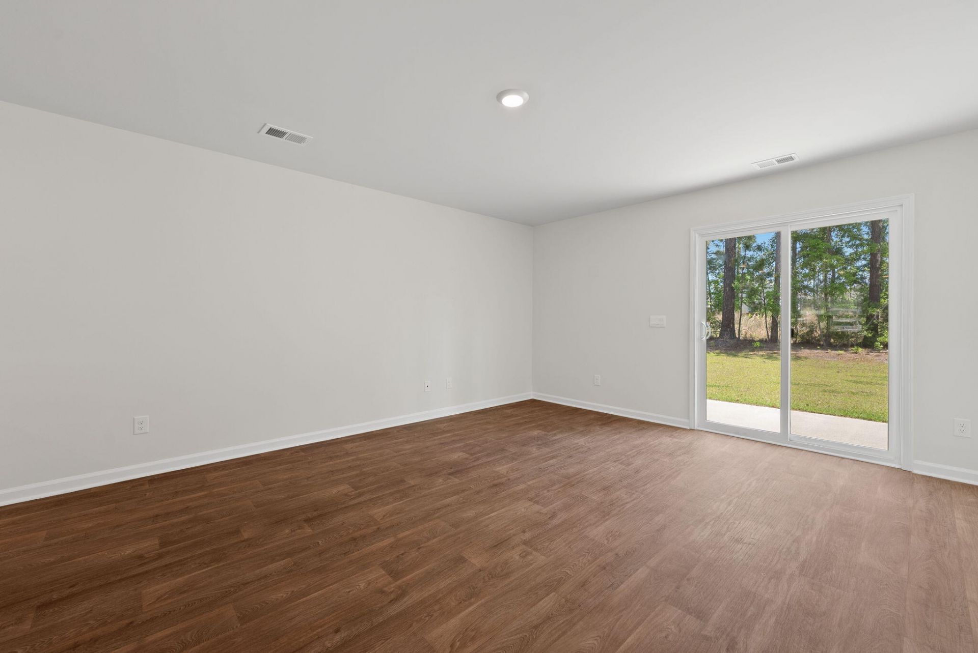 114 Haventree Court Photo 14