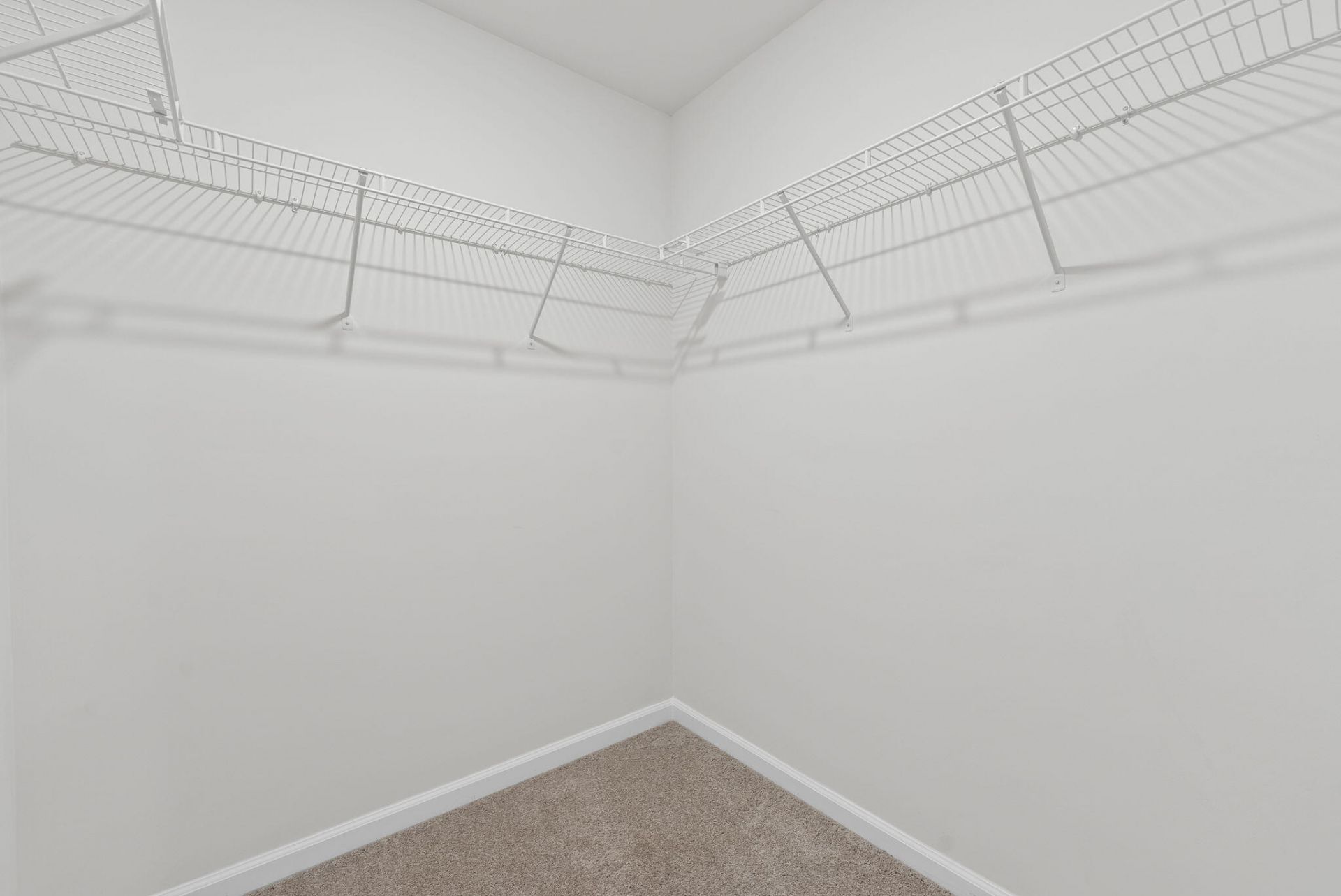 114 Haventree Court Photo 23