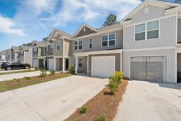 114 Haventree Court photo 4