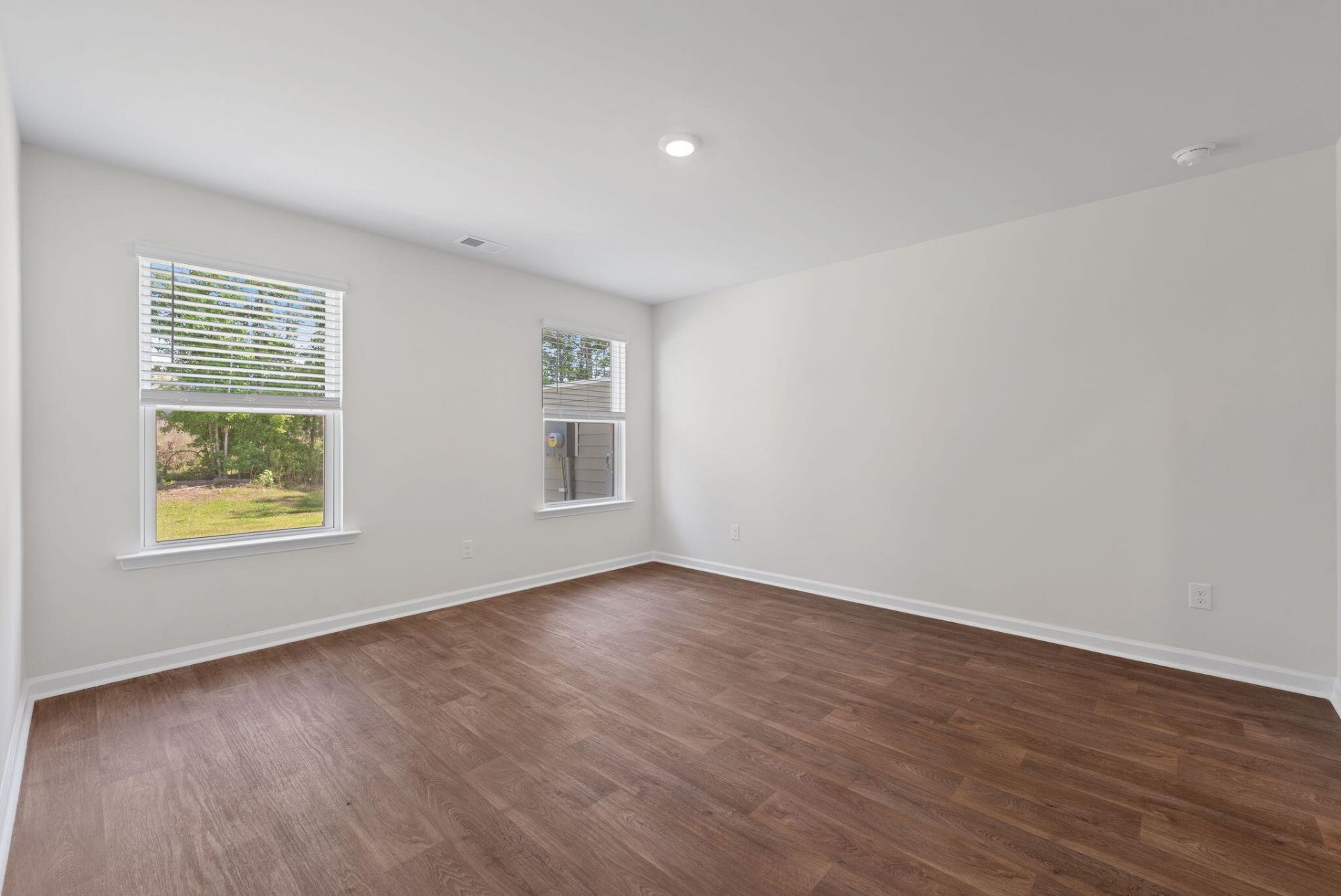 114 Haventree Court Photo 7