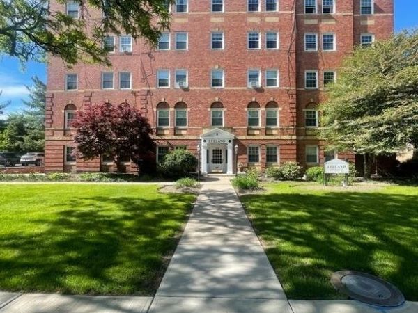15820 Van Aken , Unit 303, Shaker Heights, OH 44120