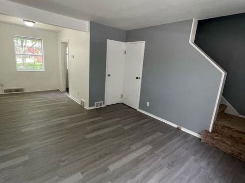 22651 Fox, Unit I, Euclid, OH 44123 Photo 11