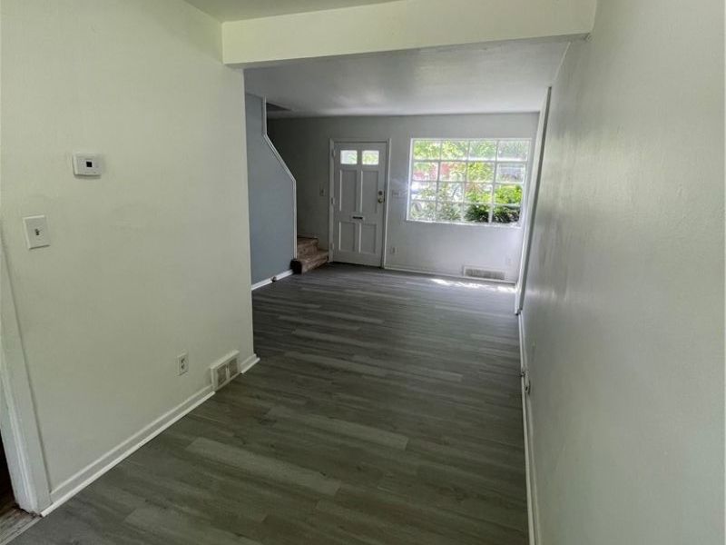 22651 Fox, Unit I, Euclid, OH 44123 Photo 9