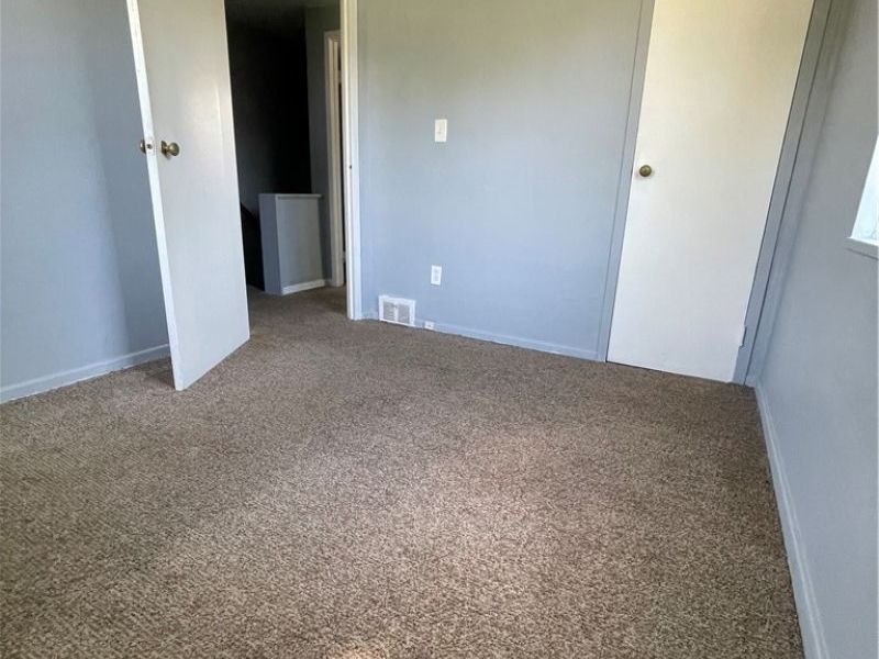 490 Kenwood Drive, Unit J, Euclid, OH 44123 Photo 16