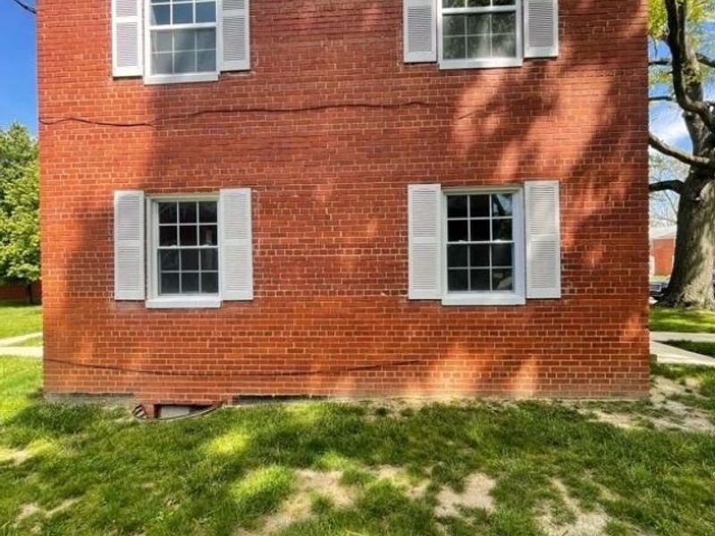 490 Kenwood Drive, Unit J, Euclid, OH 44123 Photo 3