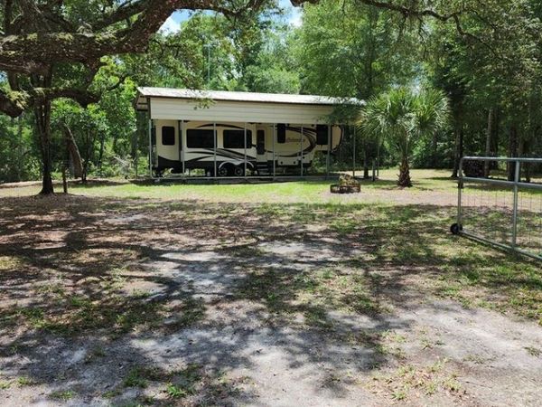 20 SE 306th Ave, Old Town, FL 32680