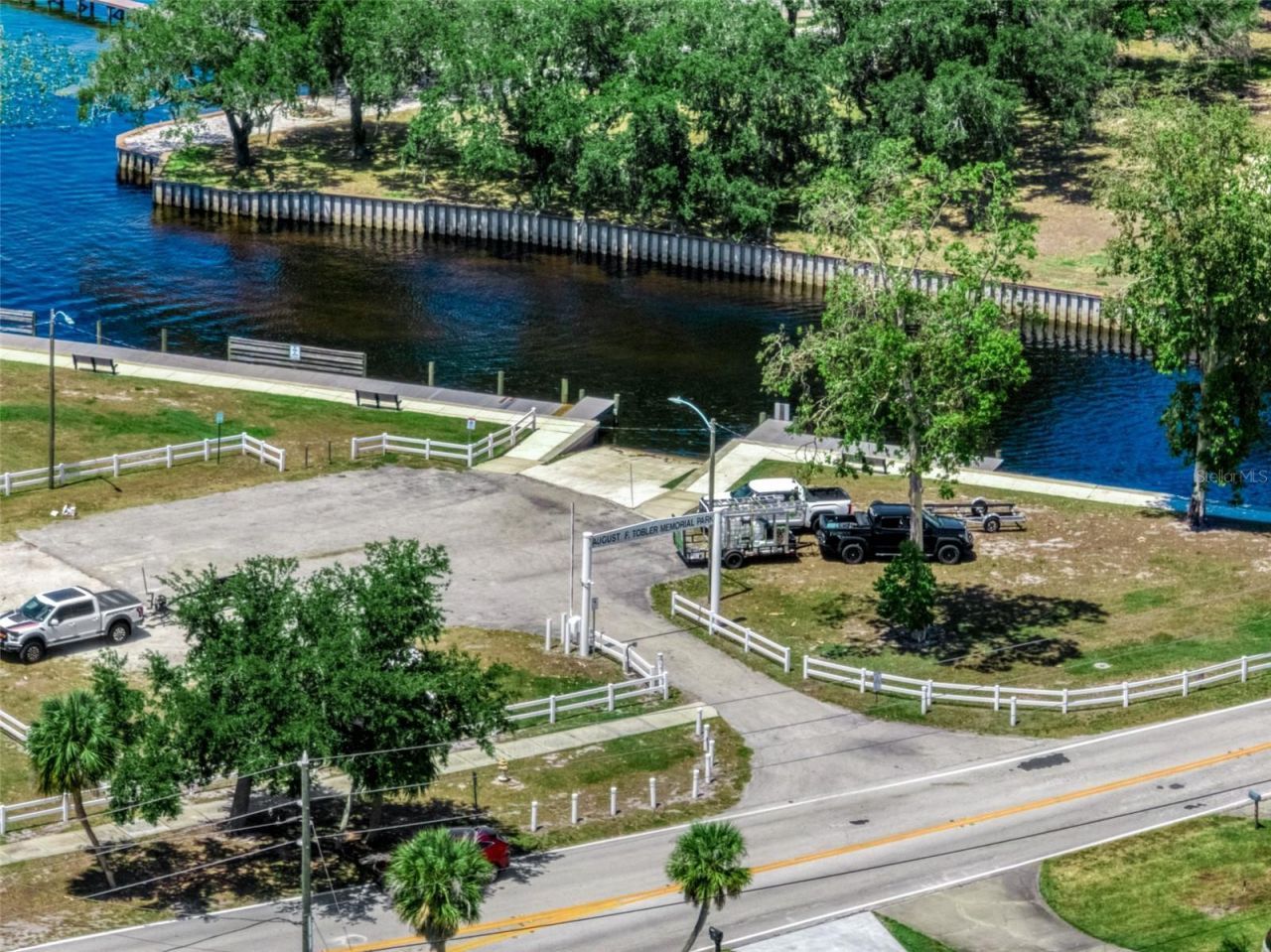 111 Lemon Road Nw, Lake Placid, FL 33852 Photo
