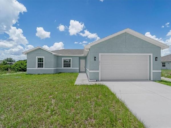 1911 Richmond AVE N, LEHIGH ACRES, FL 33972