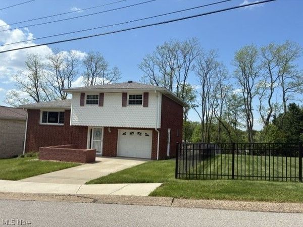 224 Lorraine Drive, Weirton, WV 26062