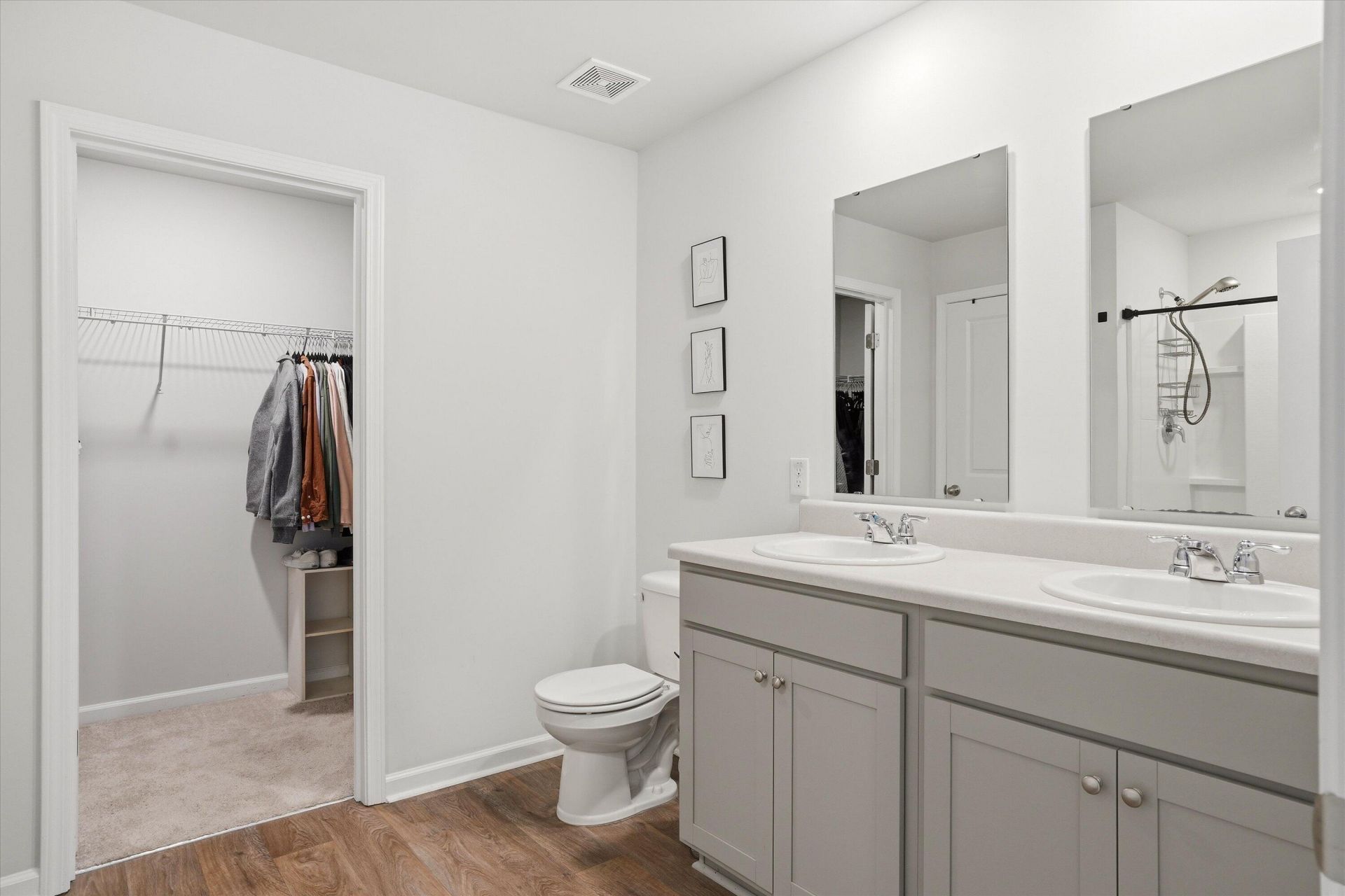 221 Cozy Brook Court Photo 13