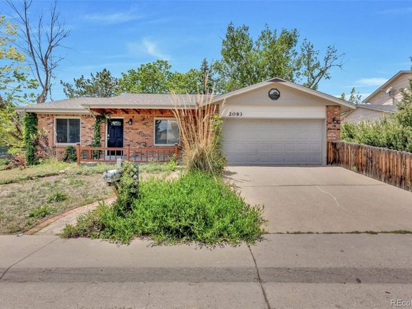 2093 S Rifle Street, Aurora, CO 80013