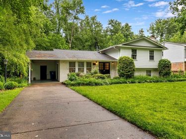 8800 HIGDON DRIVE , VIENNA, VA 22182