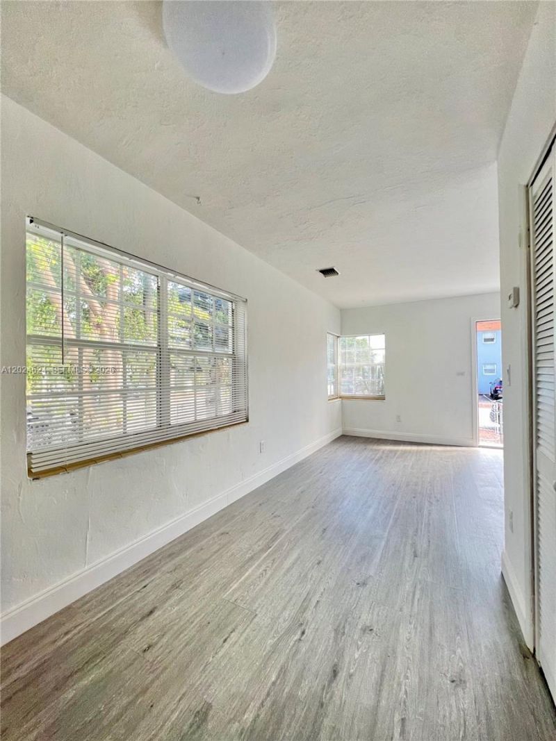 600 SW 16th Ave, Miami, FL 33135 Photo