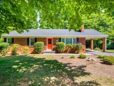 7010 Richalnd Drive, Lynchburg, VA 24502