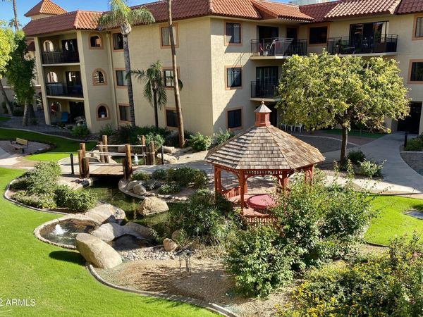 10330 W THUNDERBIRD Boulevard, Unit B204, Sun City, AZ 85351