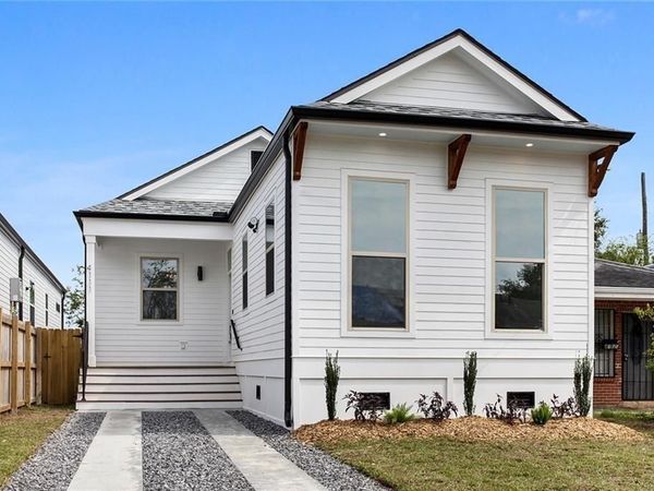 4111 JUMONVILLE Street , New Orleans, LA 70122