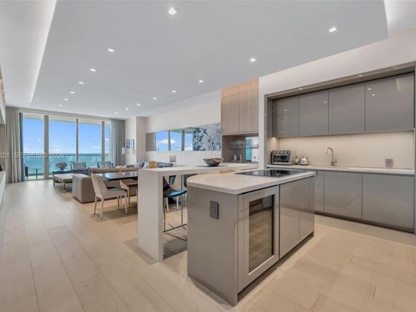 18975 Collins Ave , Unit 2802, Sunny Isles Beach, FL 33160