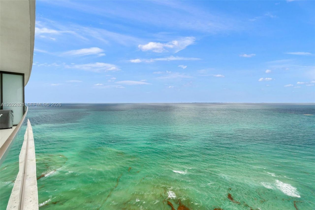 18975 Collins Ave , Unit 2802, Sunny Isles Beach, FL 33160 Photo