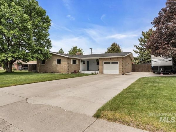 216 Nancy Dr, Burley, ID 83318