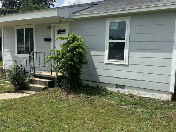 4933 W 2nd Street , Tulsa, OK 74127