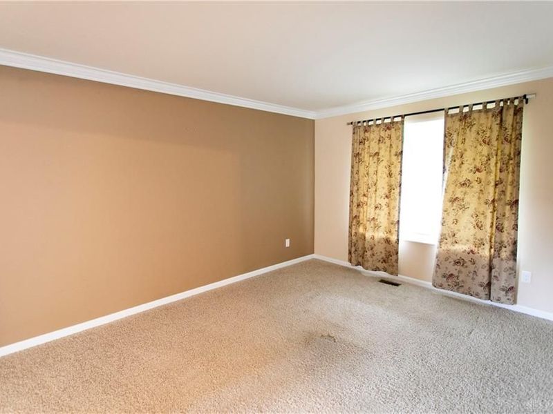 1318 Sierra Ridge Drive, Miamisburg, OH 45342 Photo 14