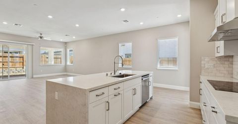 9107 Colzie Ct, Elk Grove, CA 95624 Photo
