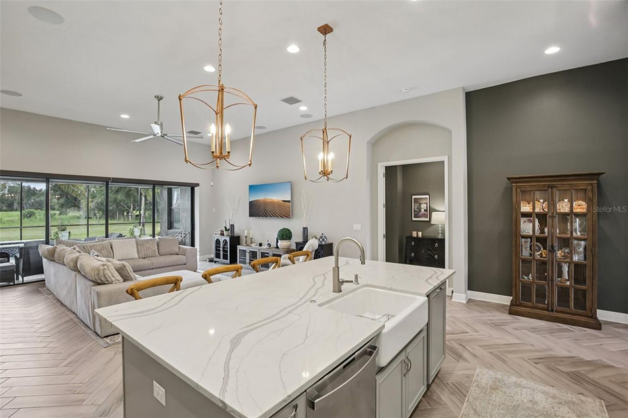 14235 Swiss Bridge Drive , Riverview, FL 33579 Photo